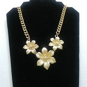 Flower Necklace